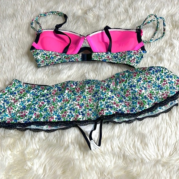 Victoria’s Secret Sexy Little Things Set - Picture 5 of 7